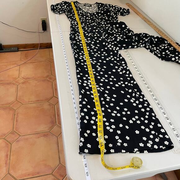 Reformation Black Floral Jumpsuit Wide Leg Button Up Women's Size 4 Prairie - Picture 15 of 16